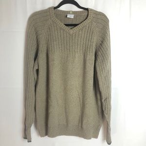 Columbia heavy vneck sweater